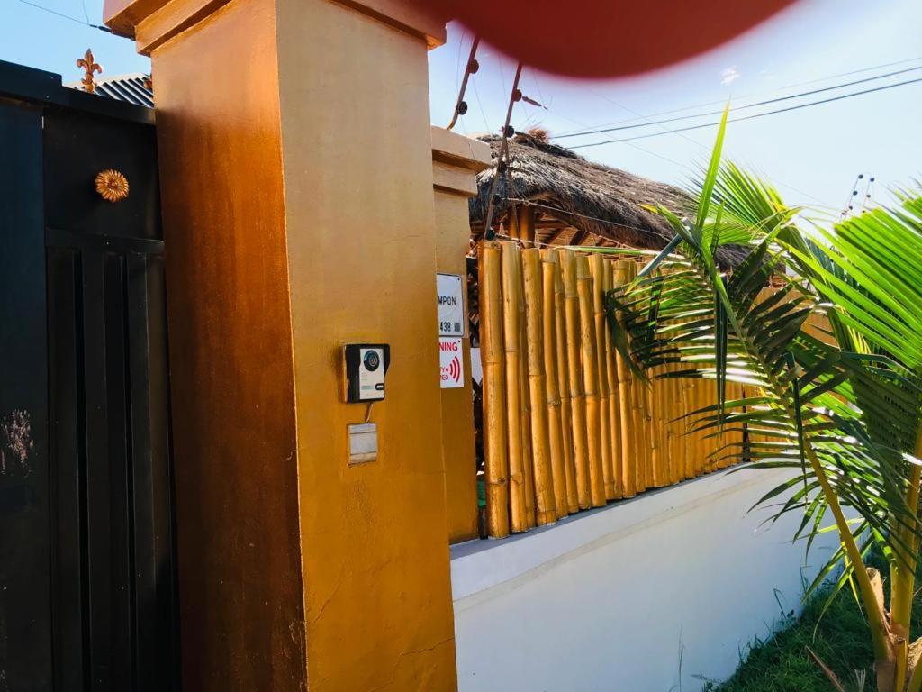 Nana'S Holiday Let Adenta Exterior foto